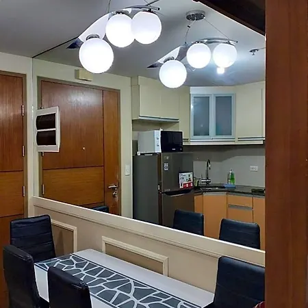 Pasay Condotel Near Resorts World & Airport
