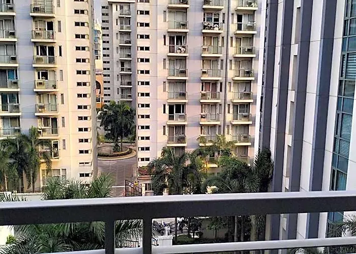 Pasay Condotel Near World & Airport 3*